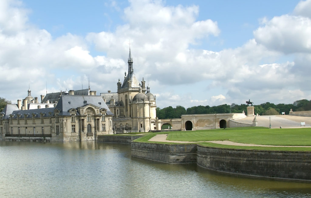 Chateau Chantilly Finding France
